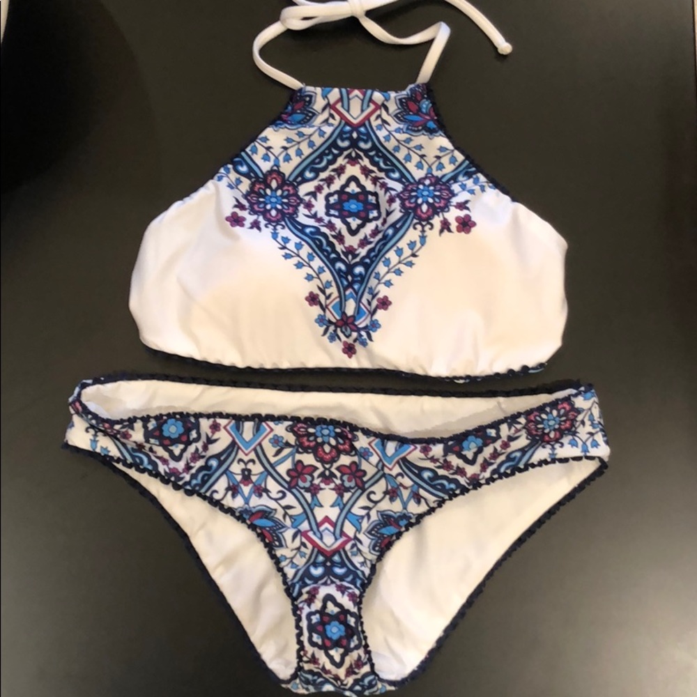Beautiful Bikini!!